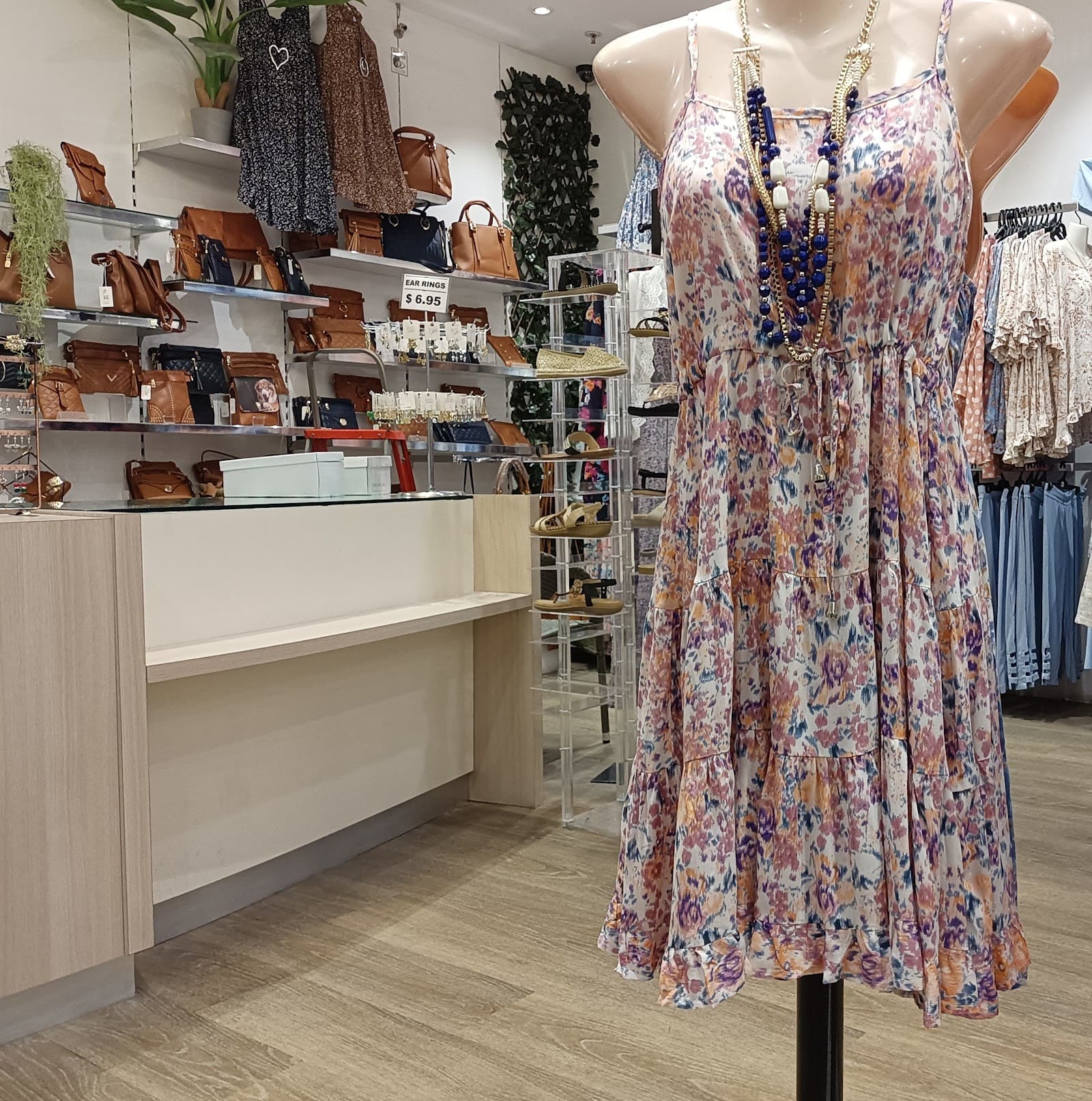 Boo Boo's — Coolangatta, Gold Coast
