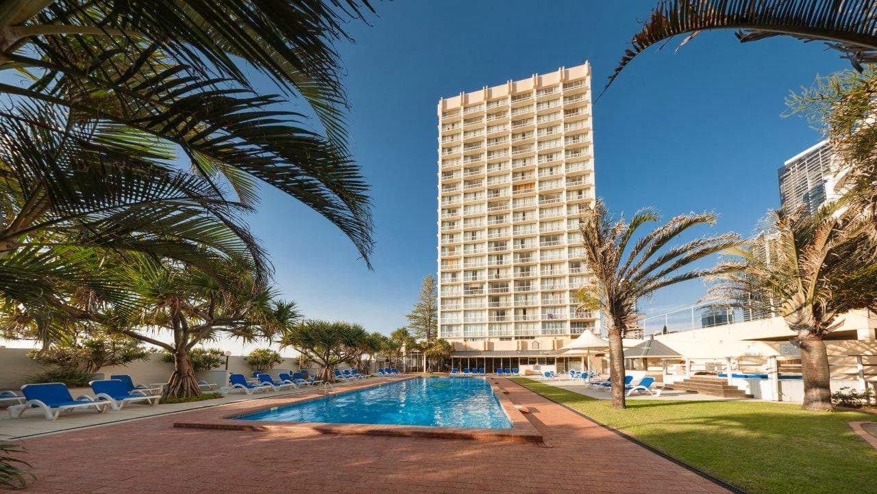Chateau Beachside — Main Beach, Gold Coast