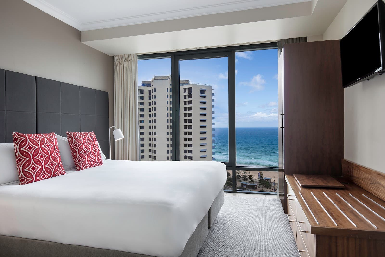 Mantra Legends Surfers Paradise — Surfers Paradise, Gold Coast