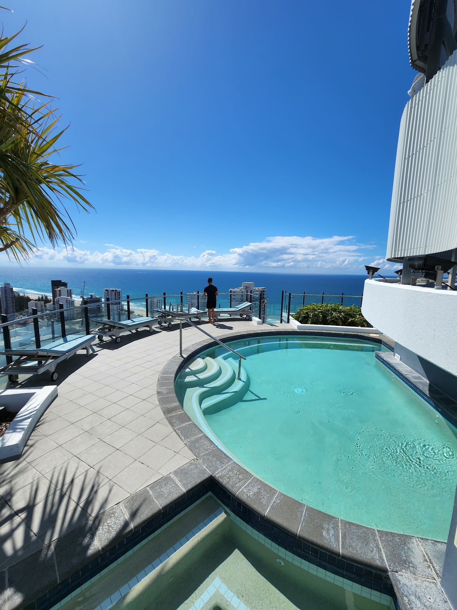 The Wave Resort — Broadbeach, Gold Coast