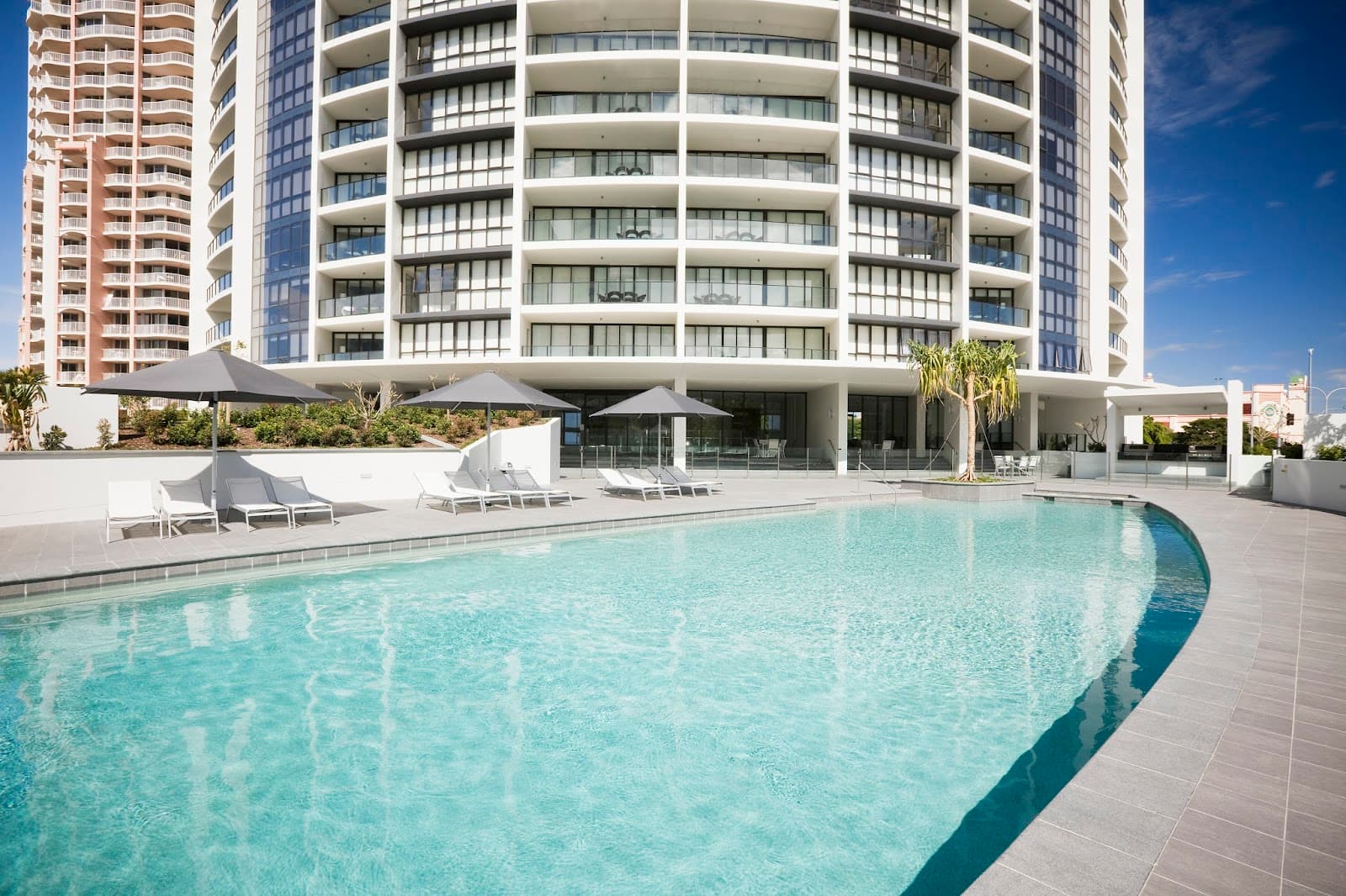 Mantra Sierra Grand Broadbeach — Broadbeach, Gold Coast