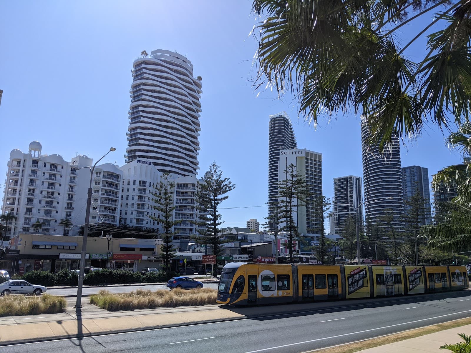 Phoenician Resort — Broadbeach, Gold Coast