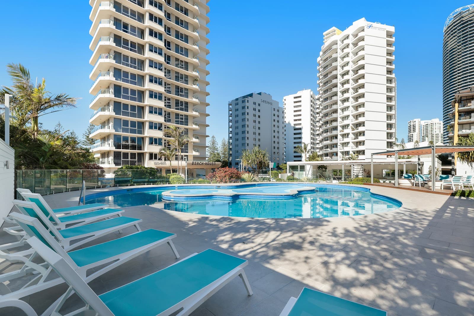 ULTIQA Beach Haven on Broadbeach | Beachfront Accommodation — Broadbeach, Gold Coast
