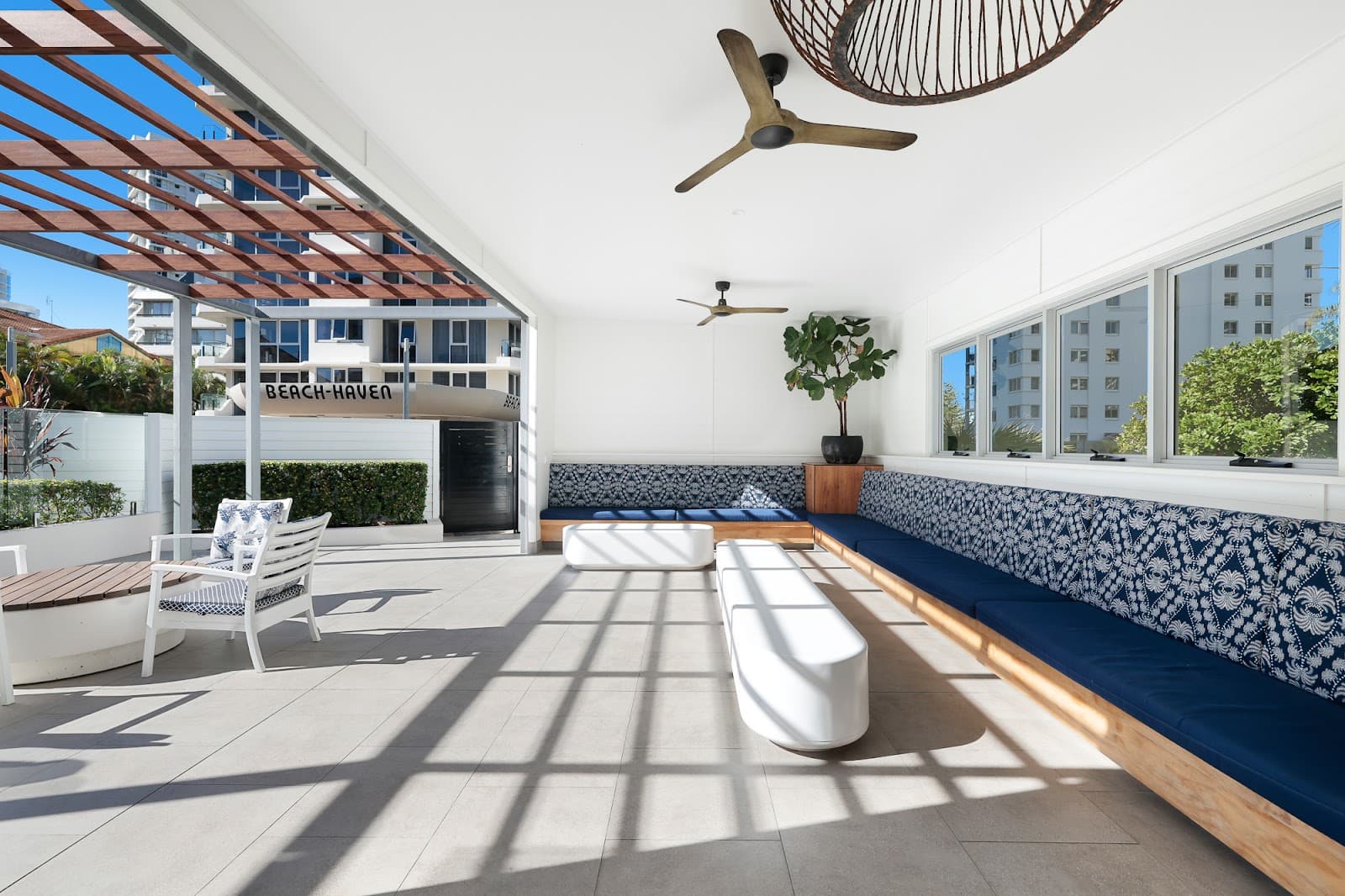 ULTIQA Beach Haven on Broadbeach | Beachfront Accommodation — Broadbeach, Gold Coast