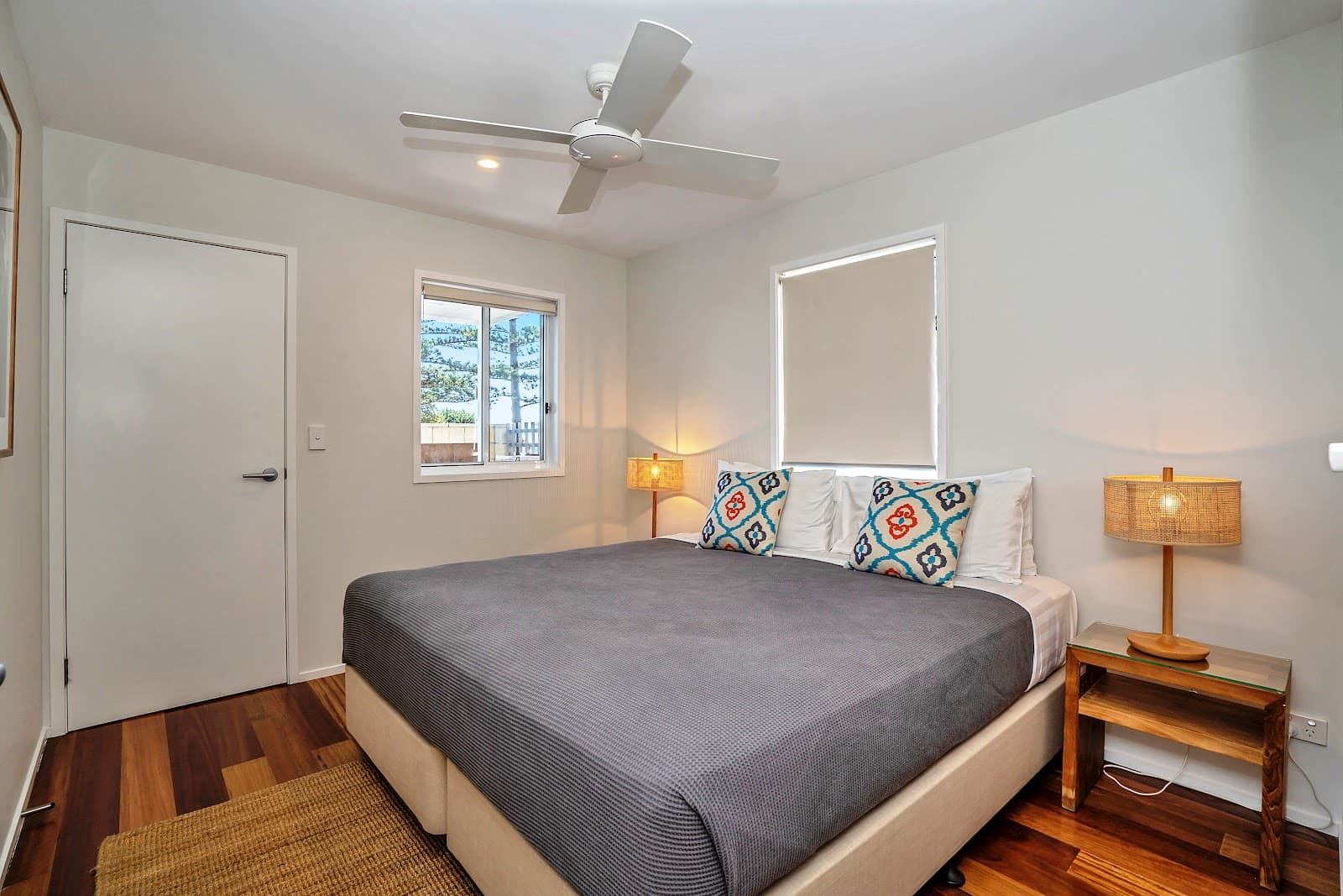 Bujerum Holiday Apartments Burleigh Heads — Burleigh Heads, Gold Coast