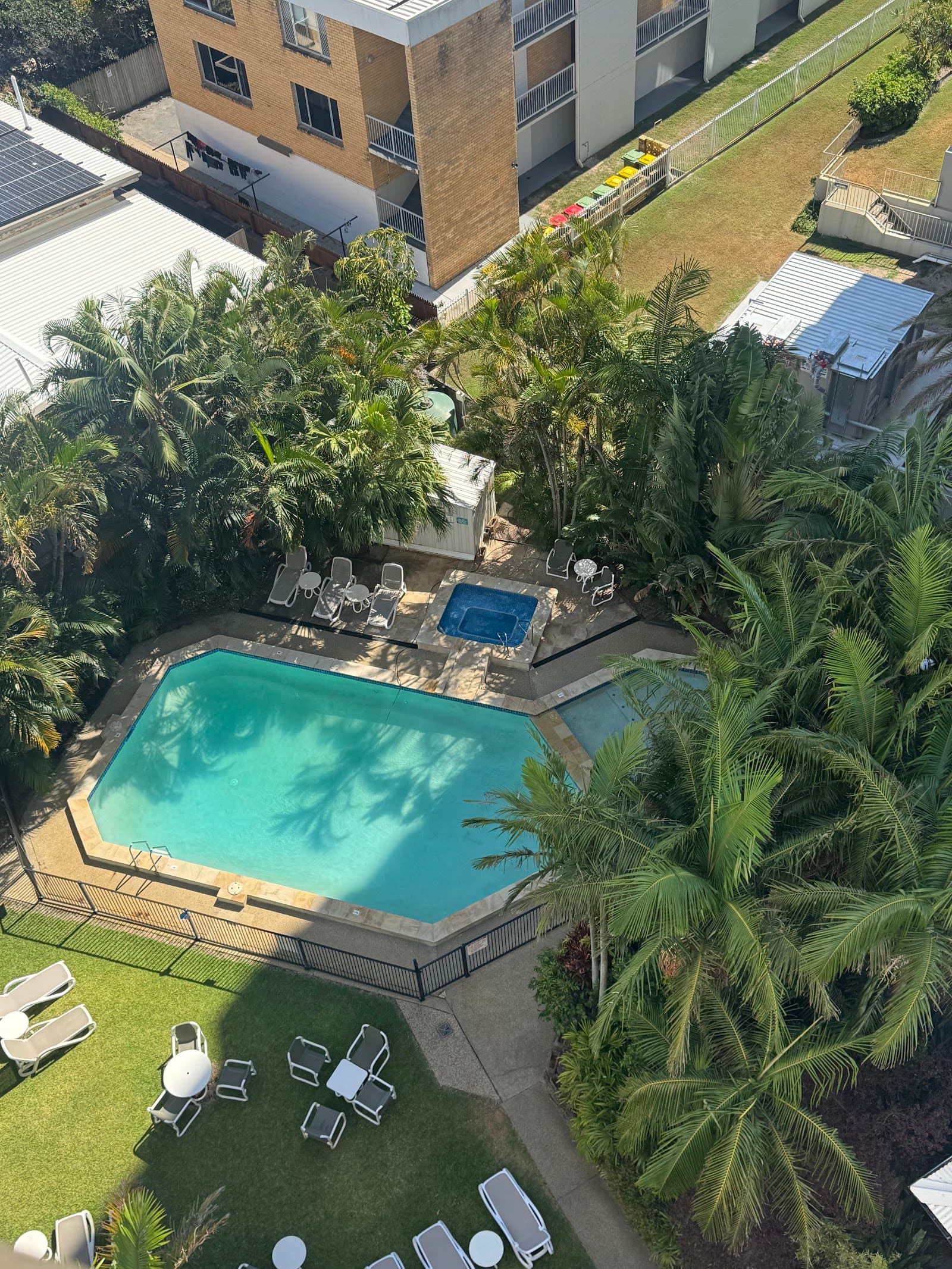 Horizons Holiday Apartments — Burleigh Heads, Gold Coast