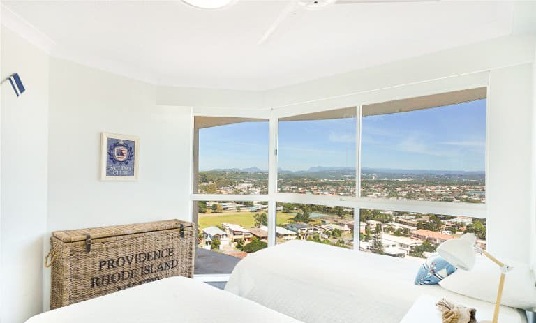 2nd Avenue Beachside Apartments — Burleigh Heads, Gold Coast