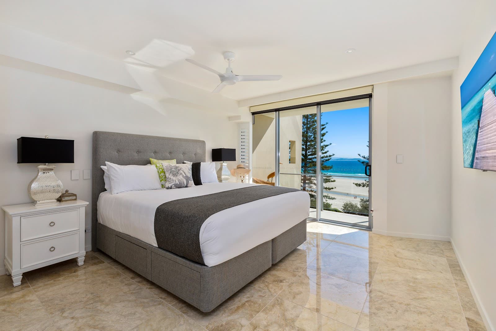The Garland at Rainbow Bay — Coolangatta, Gold Coast