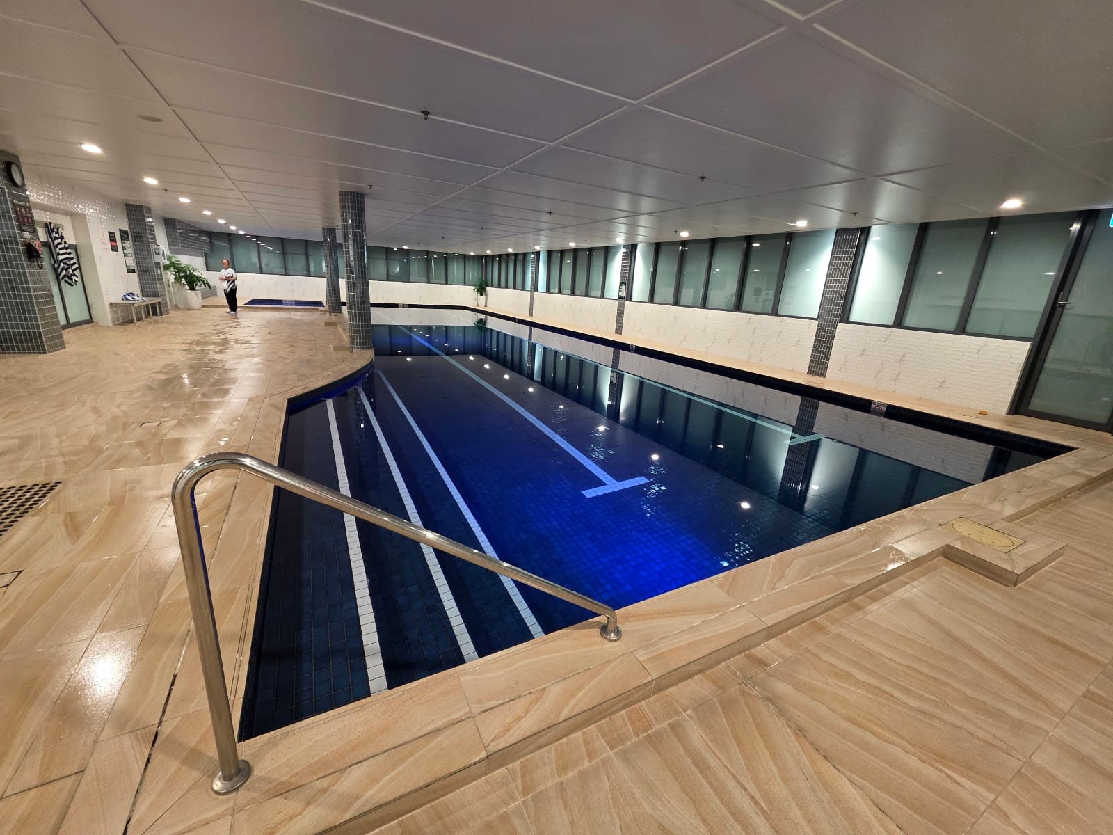 Meriton Suites Southport — Southport, Gold Coast