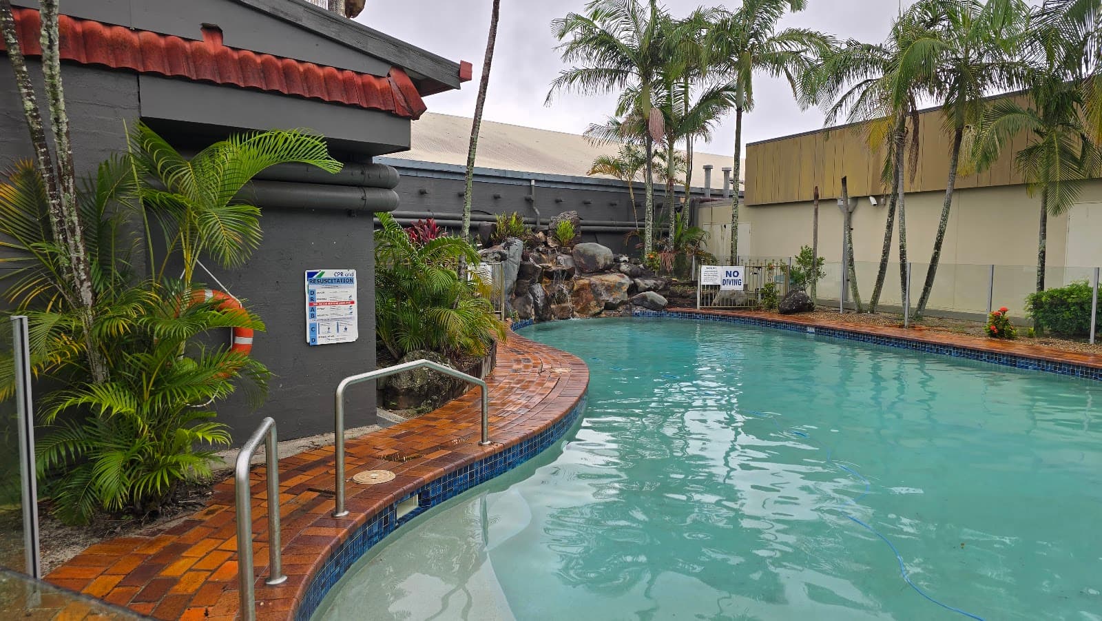 Nightelier Mermaid Waters — Mermaid Beach, Gold Coast
