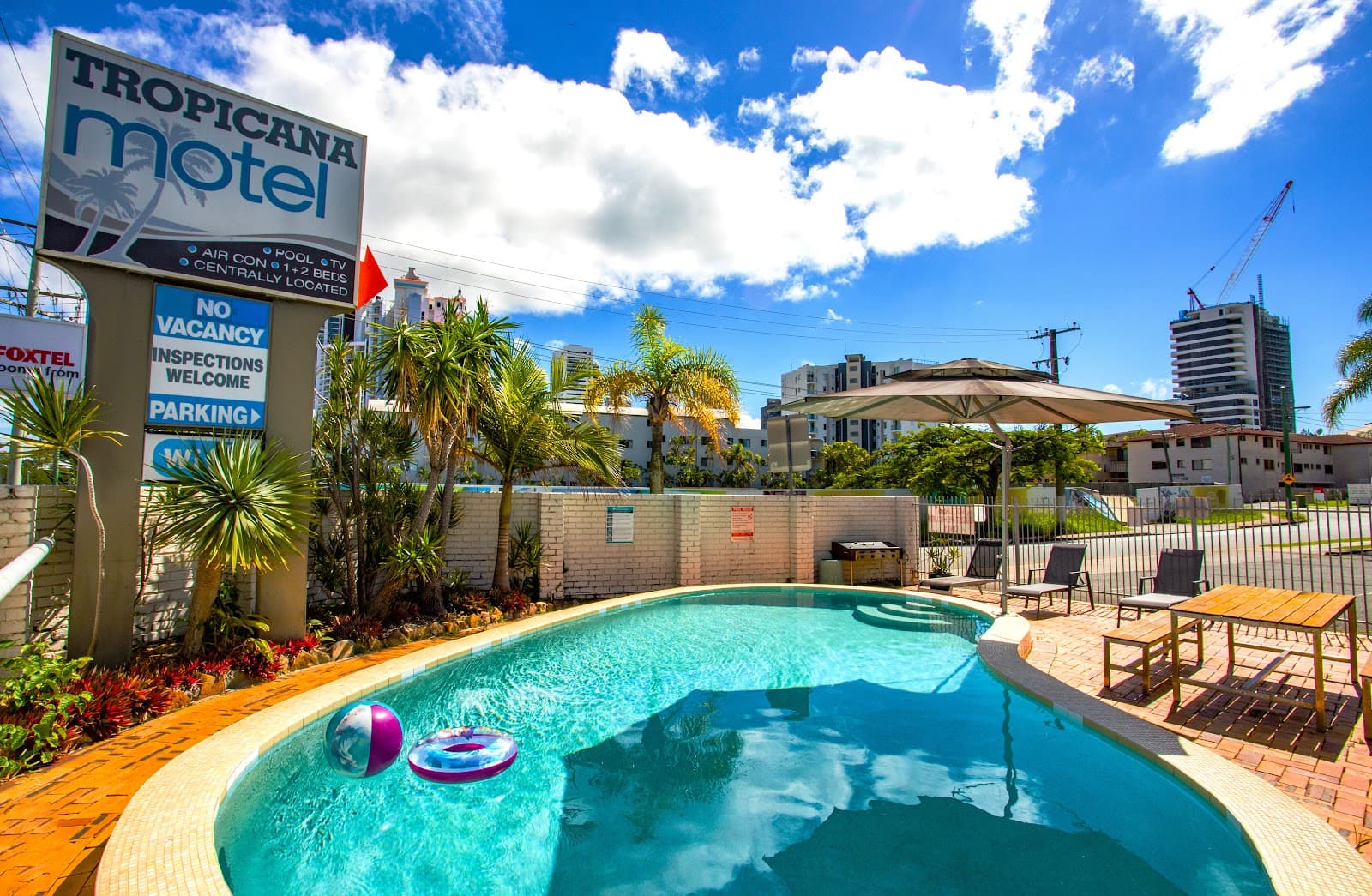 Tropicana Motel — Miami, Gold Coast