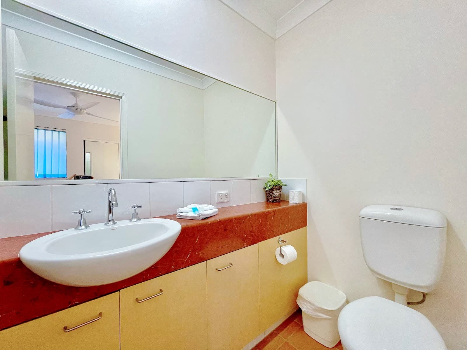 Mermaid Beach Park View Resort — Mermaid Beach, Gold Coast