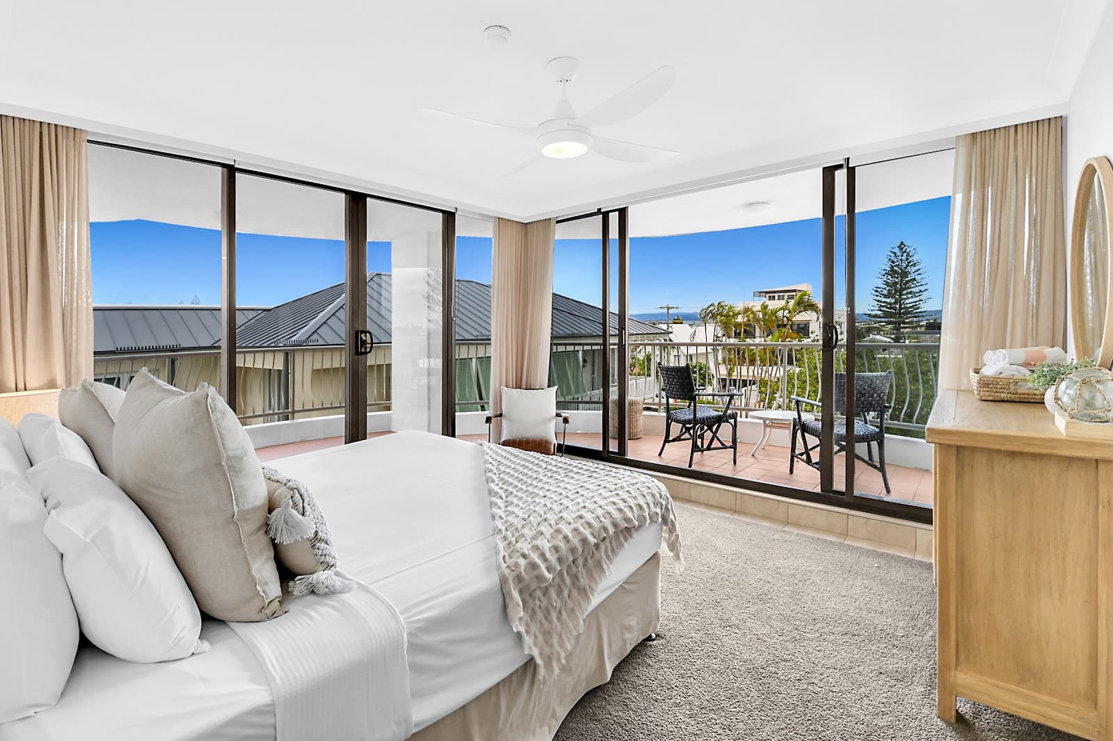Albatross North Apartments — Mermaid Beach, Gold Coast