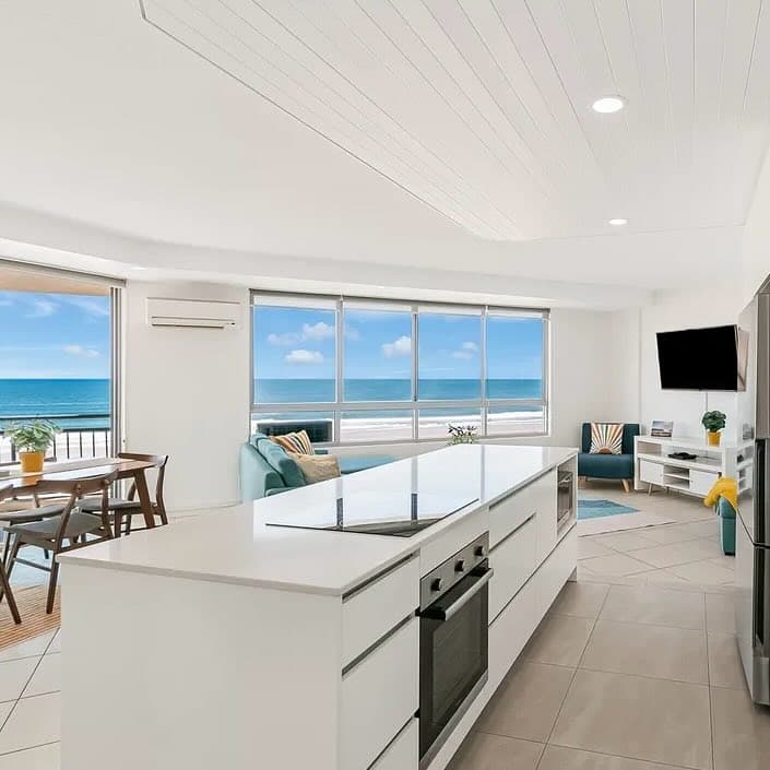 Oceanside Resort — Currumbin, Gold Coast