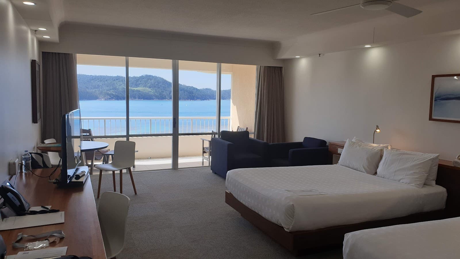 Sandrift Beachfront Apartments — Miami, Gold Coast
