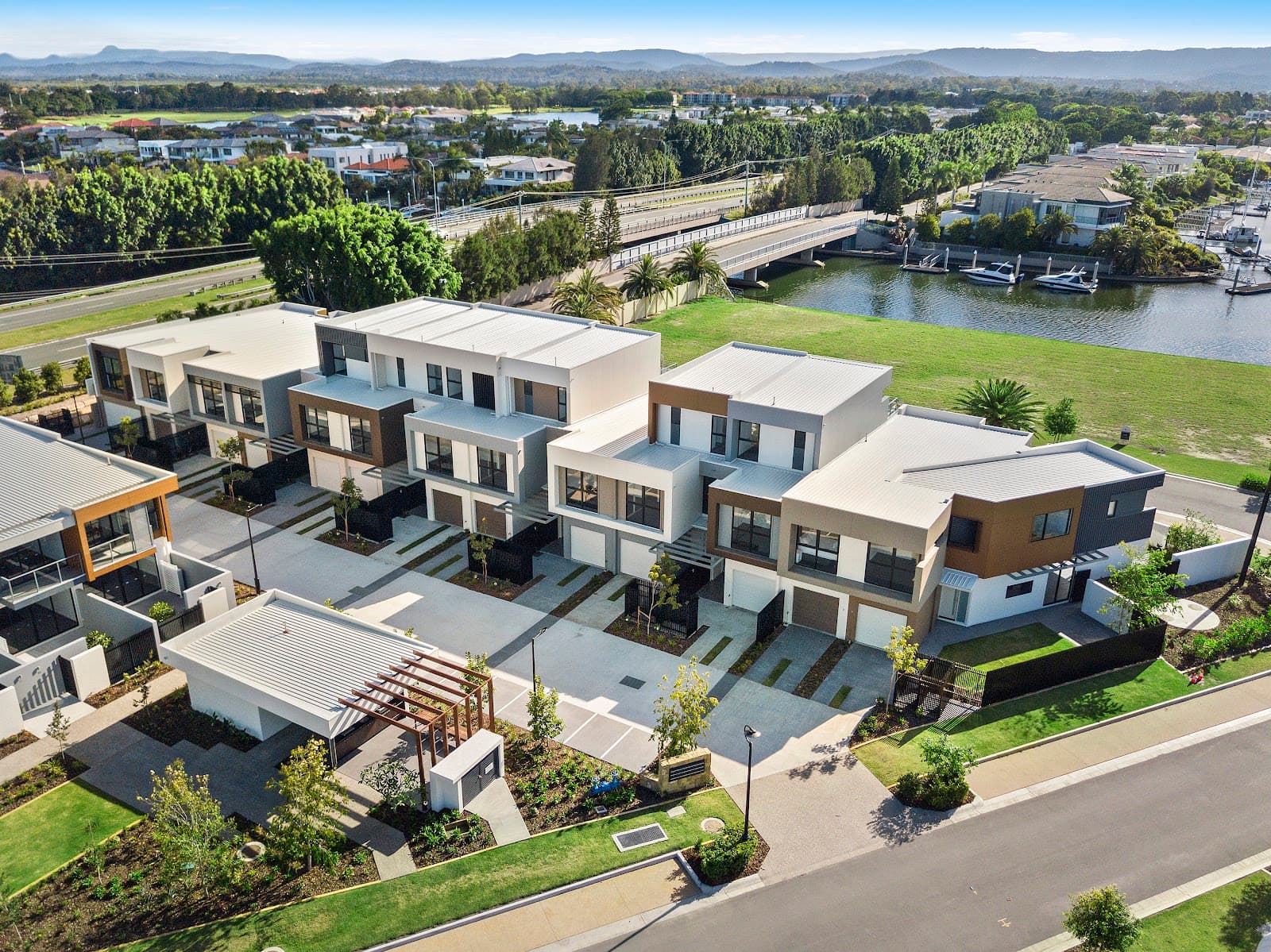 Residences at The Peninsula — Hope Island, Gold Coast