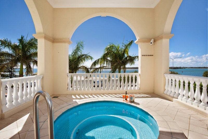 The Grand Apartments Gold Coast — Hope Island, Gold Coast