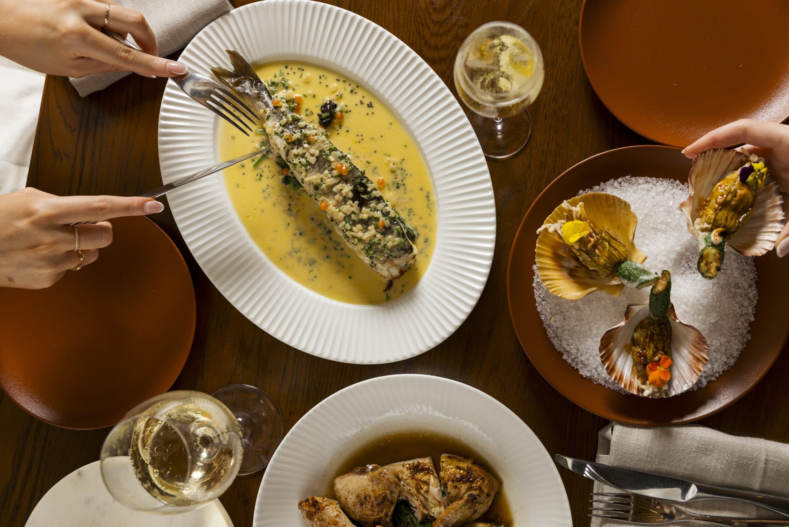 Cora Restaurant & Bar