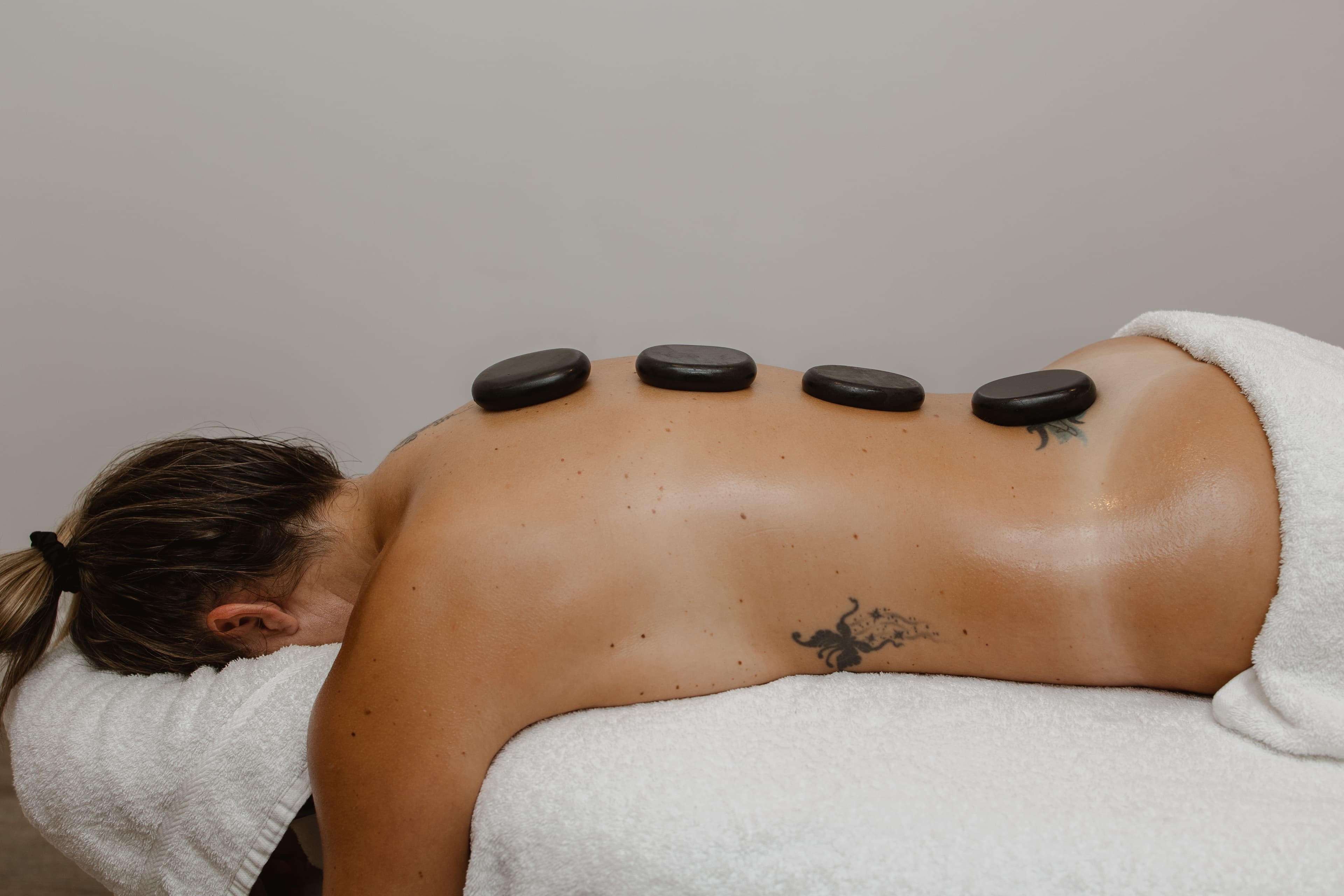 White Stone Massage Burleigh