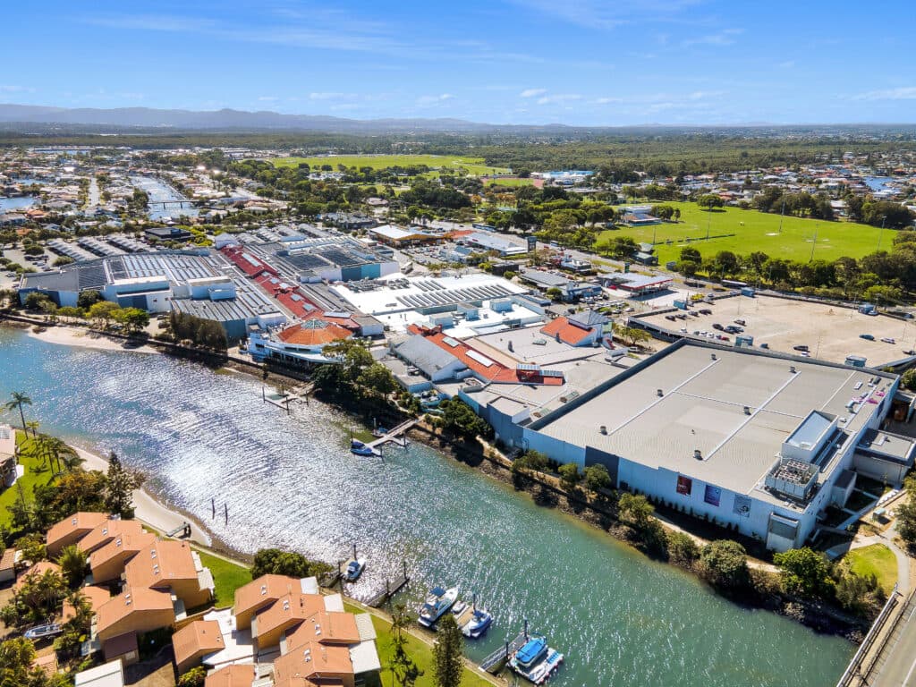 Runaway Bay Centre